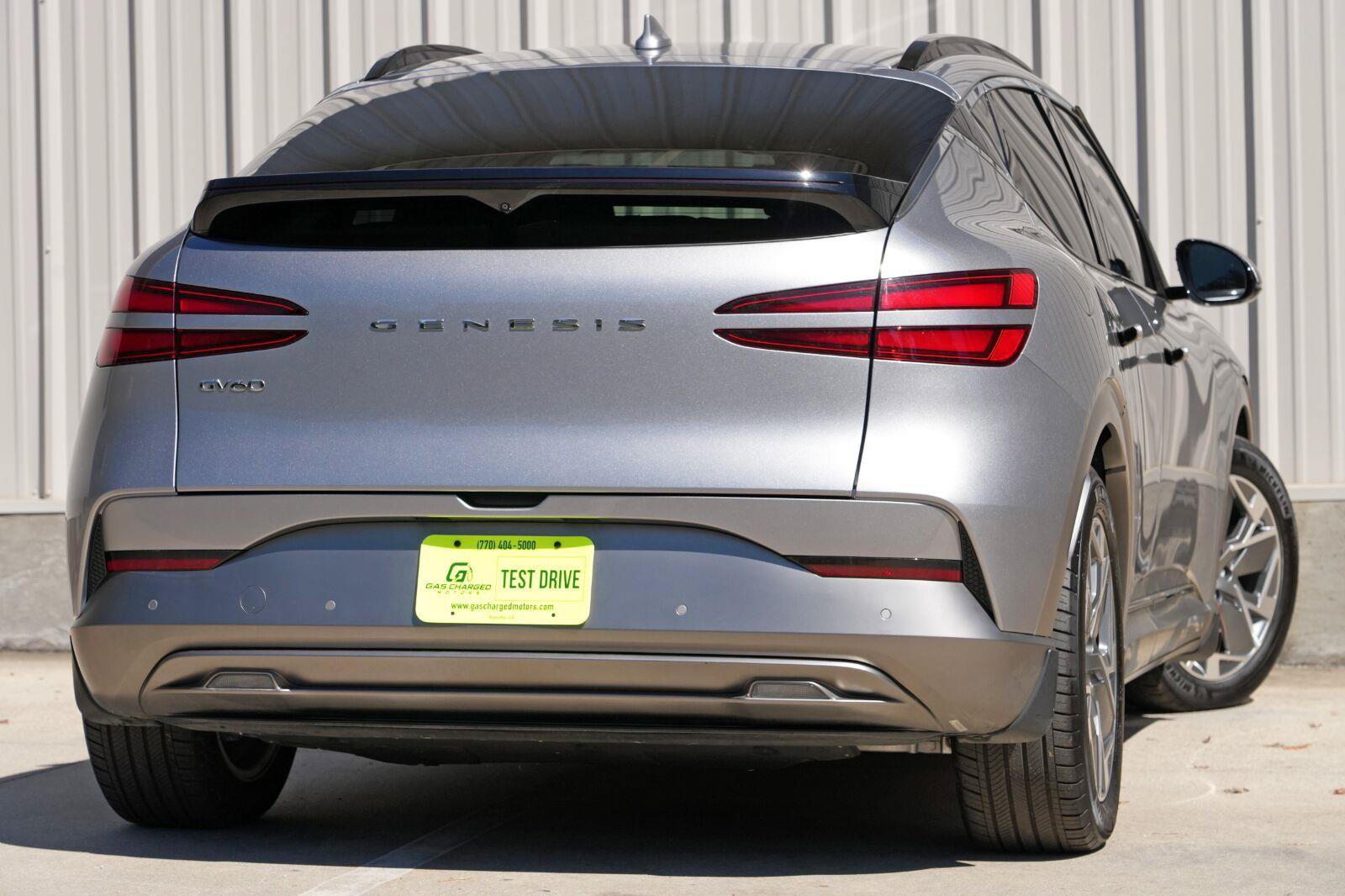 Used 2025 Genesis GV60 RWD image 4