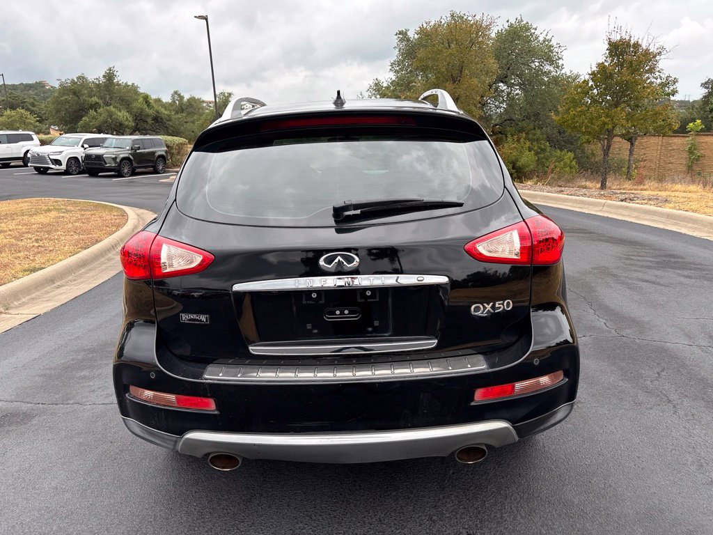 Used 2016 INFINITI QX50 2WD w/ Deluxe Touring Package image 4