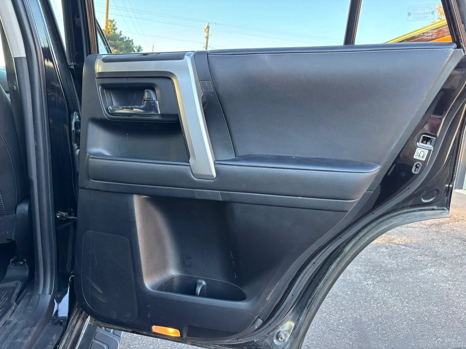 Used 2023 Toyota 4Runner SR5 Premium w/ Moonroof Package AWD/4WD image 18
