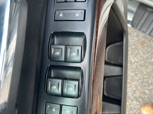 Used 2018 GMC Sierra 1500 SLT AWD/4WD image 34
