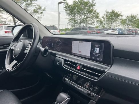 Certified 2024 Kia Seltos EX AWD/4WD image 37