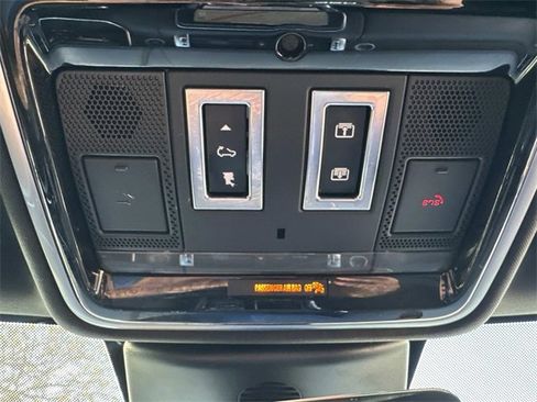 Used 2018 Land Rover Range Rover Sport Supercharged image 22