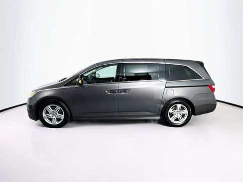 Used 2012 Honda Odyssey Touring Elite image 4