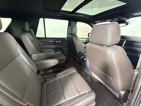 Used 2024 GMC Yukon Denali AWD/4WD image 30