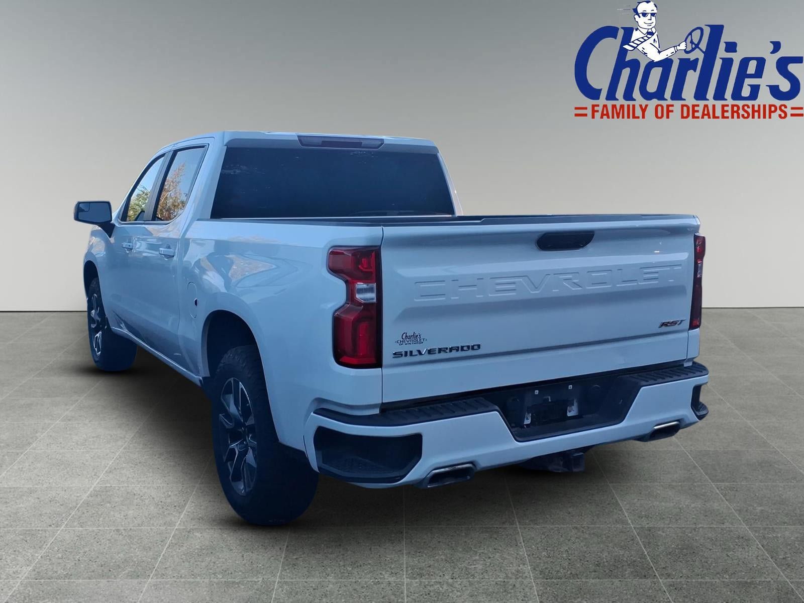 Used 2022 Chevrolet Silverado 1500 RST AWD/4WD image 5