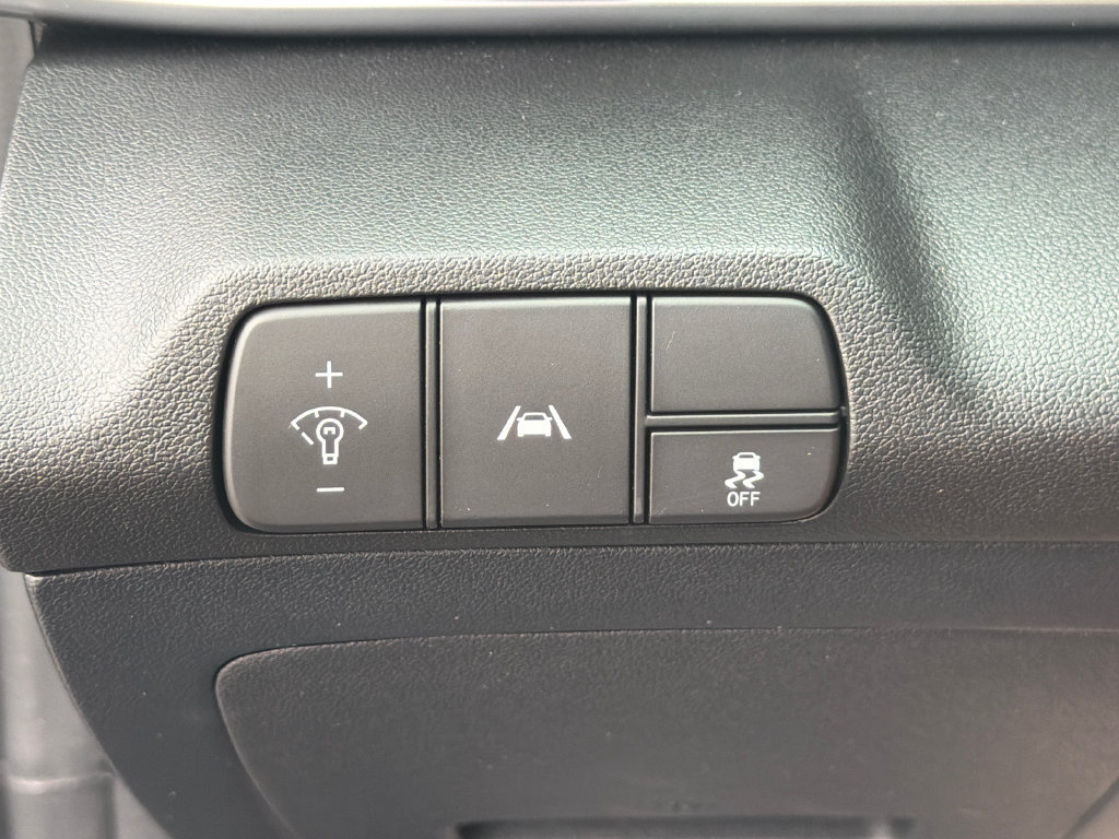 Used 2023 Hyundai Elantra SEL w/ Convenience Package FWD image 34