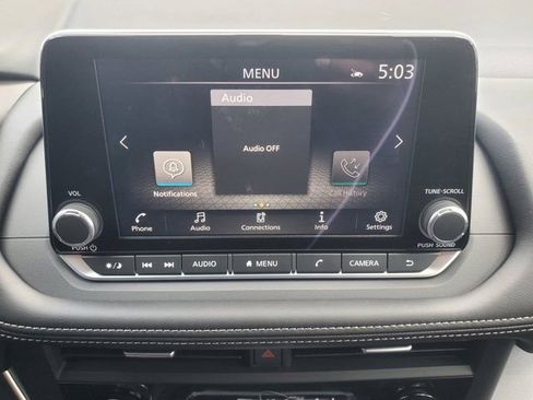 Used 2026 Nissan Rogue SV FWD image 27