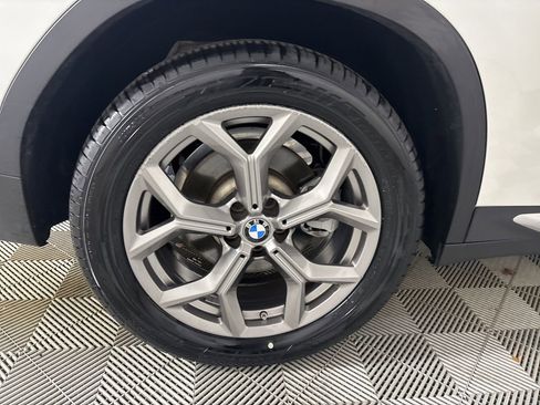 Used 2024 BMW X3 xDrive30i w/ Convenience Package image 32