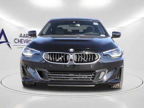 Used 2022 BMW 230i Coupe w/ Convenience Package RWD image 2