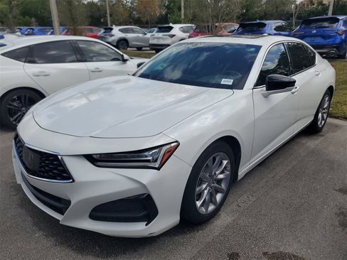 Used 2023 Acura TLX image 2