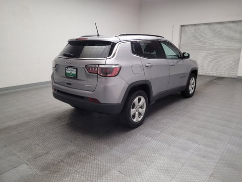 Used 2018 Jeep Compass Latitude w/ Popular Equipment Group image 9