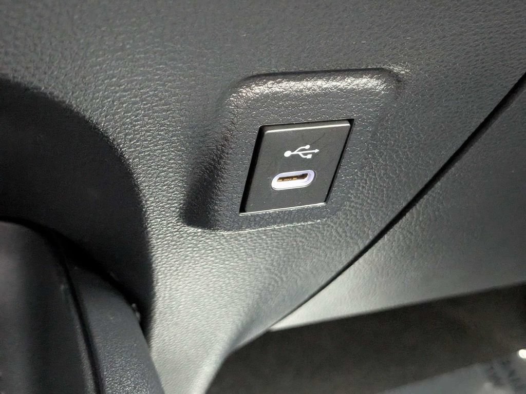 Used 2024 Toyota Corolla LE w/ LE Convenience Package FWD image 20