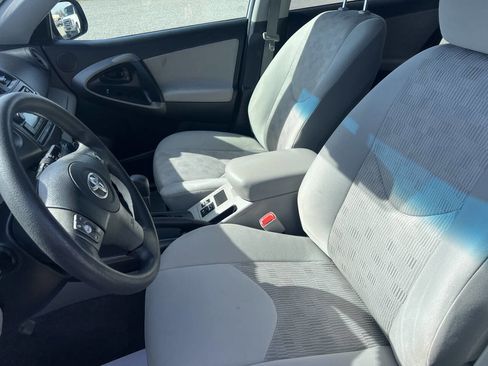 Used 2012 Toyota RAV4 FWD w/ Value Pkg image 6