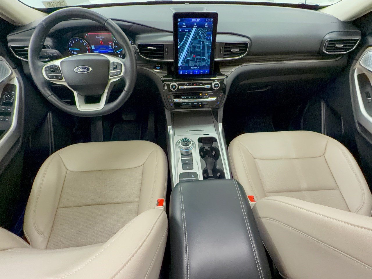 Certified 2023 Ford Explorer Limited w/ Limited Technology Package RWD image 17