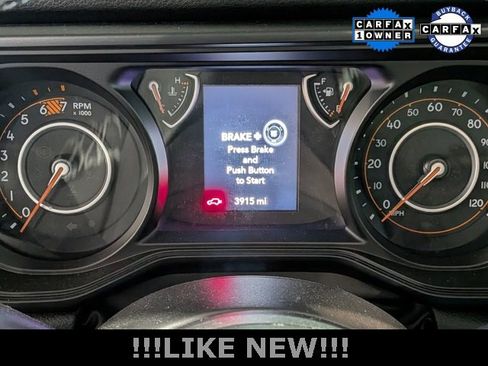 Used 2025 Jeep Wrangler Sport image 29