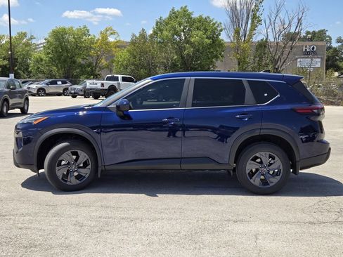 New 2026 Nissan Rogue SV FWD image 3