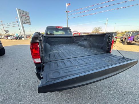 Used 2022 RAM 1500 Tradesman w/ Electronics Group image 8