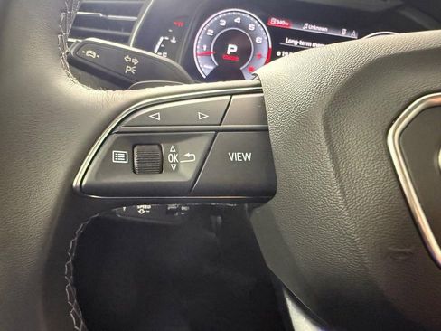 Used 2023 Audi Q8 Premium Plus image 23