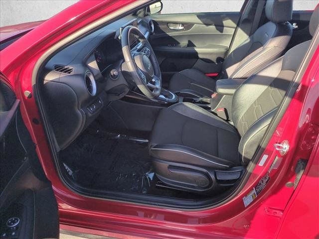 Used 2024 Kia Forte GT-Line w/ GT-Line Premium Package FWD image 17