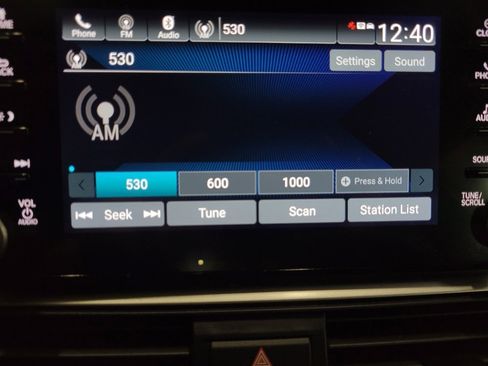 Used 2021 Honda Accord Sport image 25