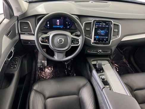 Used 2023 Volvo XC90 B5 Core AWD/4WD image 23