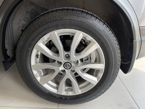 Certified 2022 Nissan Rogue Sport SV image 17