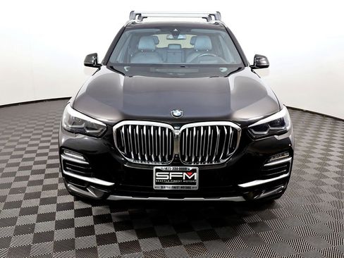 Used 2020 BMW X5 xDrive40i w/ Premium Package image 3