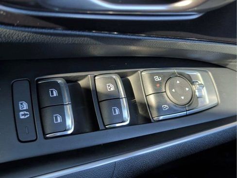 New 2026 Kia Sorento LX FWD image 21