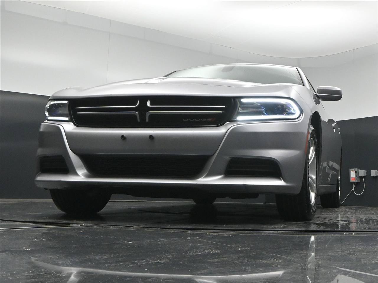 Used 2016 Dodge Charger SE w/ Popular Equipment Group RWD image 27