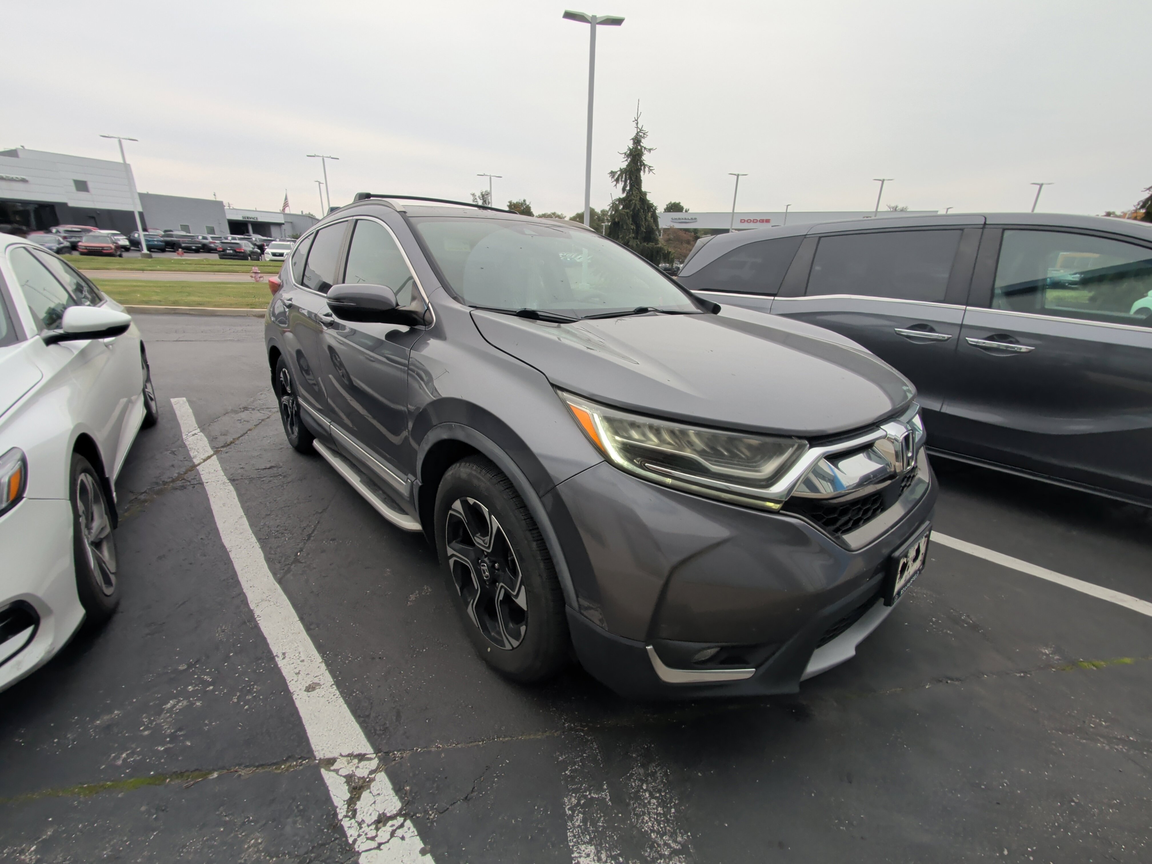 Used 2018 Honda CR-V Touring image 9