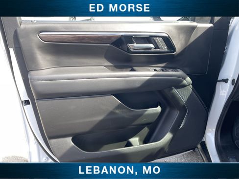 Certified 2025 Chevrolet Suburban Z71 image 21