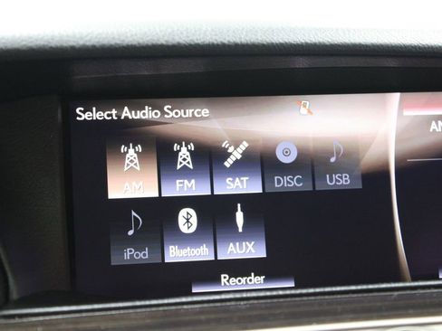 Used 2016 Lexus LS 460 w/ Comfort Package RWD image 28