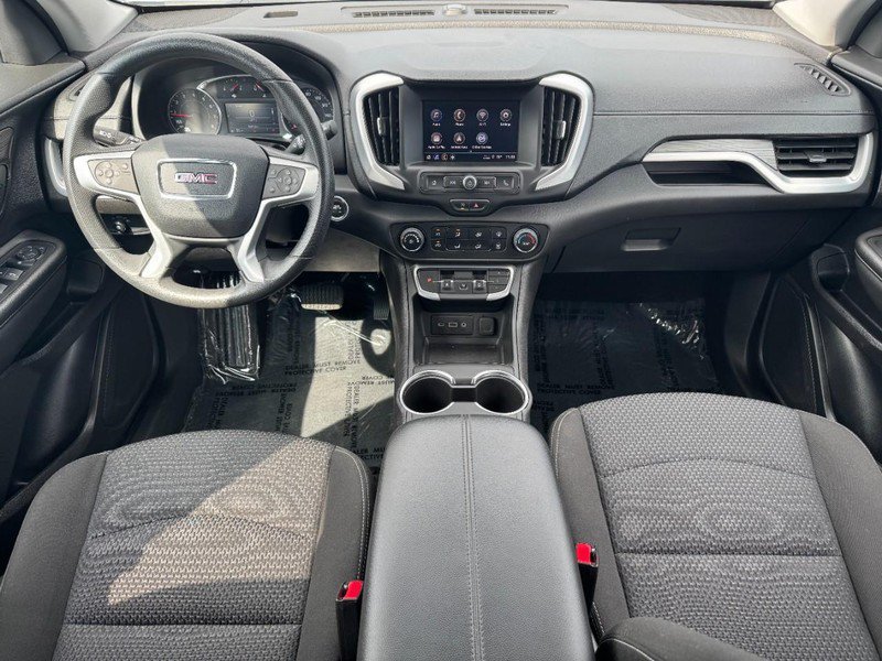 Used 2024 GMC Terrain SLE FWD image 13