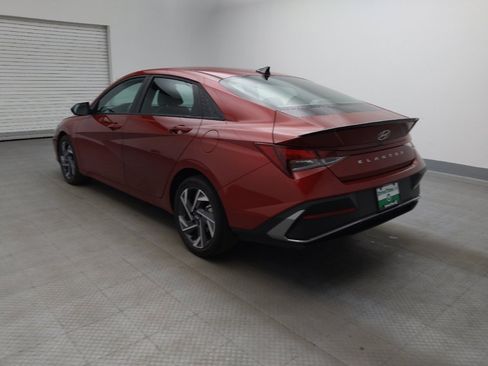 Used 2025 Hyundai Elantra Sport FWD image 6