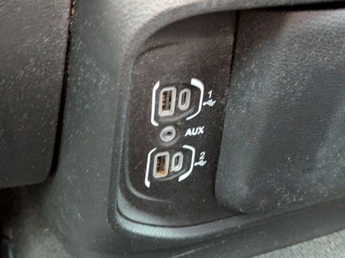 Used 2021 RAM 1500 Big Horn RWD image 24