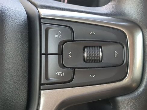 Used 2022 Chevrolet Silverado 1500 LT Trail Boss w/ Convenience Package II image 23