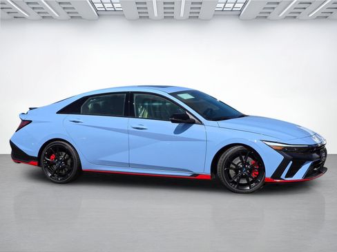 New 2026 Hyundai Elantra N FWD image 3
