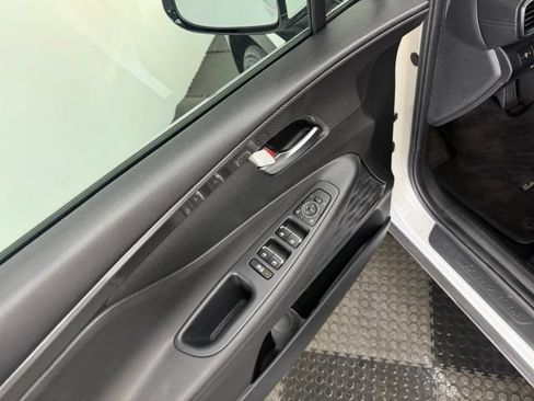 Certified 2023 Hyundai Santa Fe SEL FWD image 20