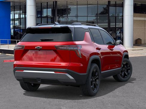 New 2026 Chevrolet Equinox LT w/ Convenience Package II image 4