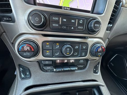 Used 2017 GMC Yukon XL Denali w/ Open Road Package AWD/4WD image 30