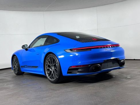 Certified 2024 Porsche 911 Carrera T RWD image 3