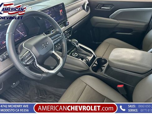 Used 2025 Chevrolet Colorado ZR2 w/ ZR2 Bison Edition AWD/4WD image 10