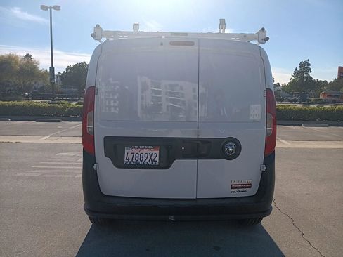 Used 2020 RAM ProMaster City Tradesman image 7