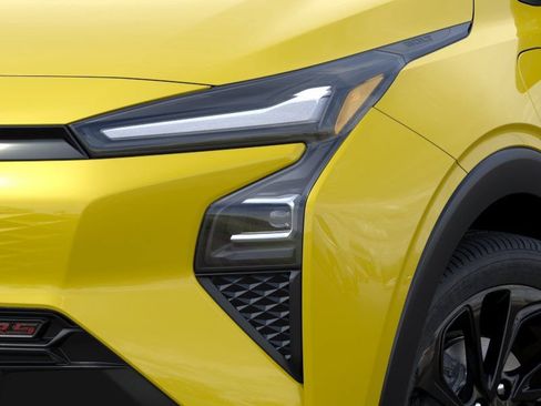 New 2027 Chevrolet Bolt RS w/ Technology Package FWD image 11