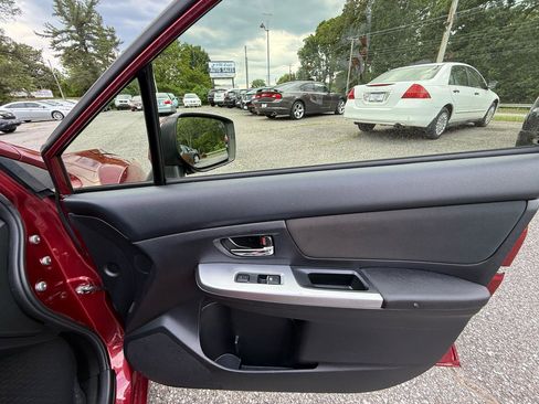 Used 2016 Subaru Impreza 2.0i Premium AWD/4WD image 25