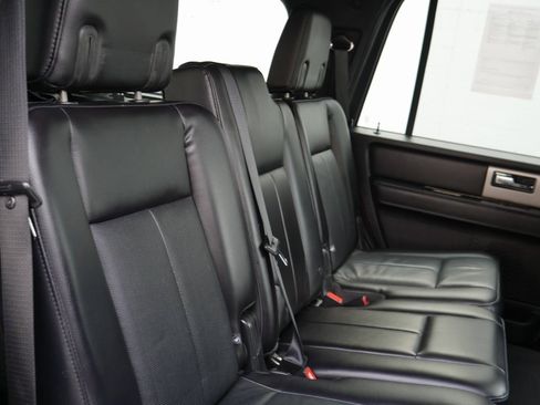 Used 2015 Ford Expedition Limited w/ Equipment Group 301A image 25