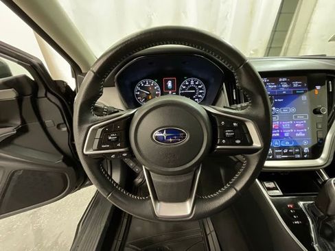 Used 2022 Subaru Outback Premium AWD/4WD image 11