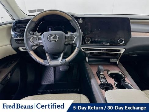 Used 2023 Lexus RX 350 Premium w/ Accessory Package AWD/4WD image 25