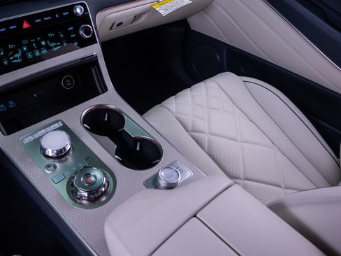 New 2026 Genesis GV80 3.5T Prestige image 29