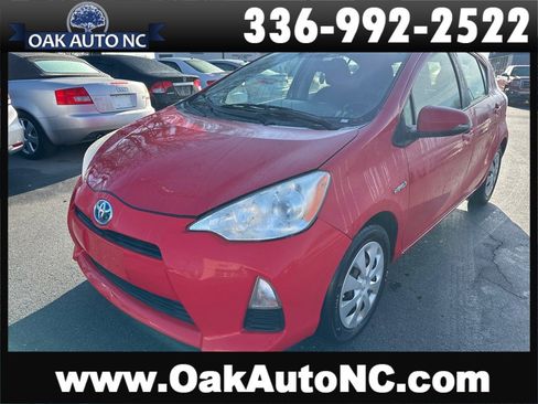 Used 2013 Toyota Prius C image 1